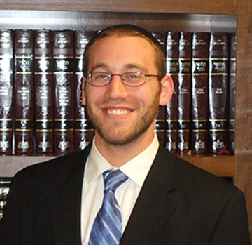 Rabbi Ezra Goldschmiedt of Congregation Sha'arei Torah in Cincinnati, Ohio